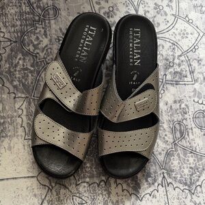 Italian Shoemakers Metallic Slide Sandals